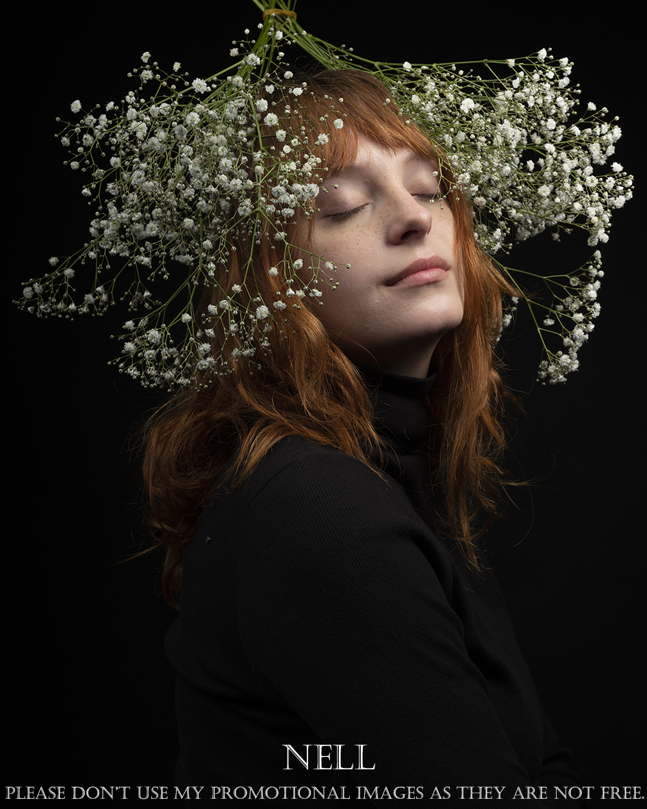 Nell with Gypsophila/10