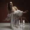 Carly seated /white gown I/20 shots