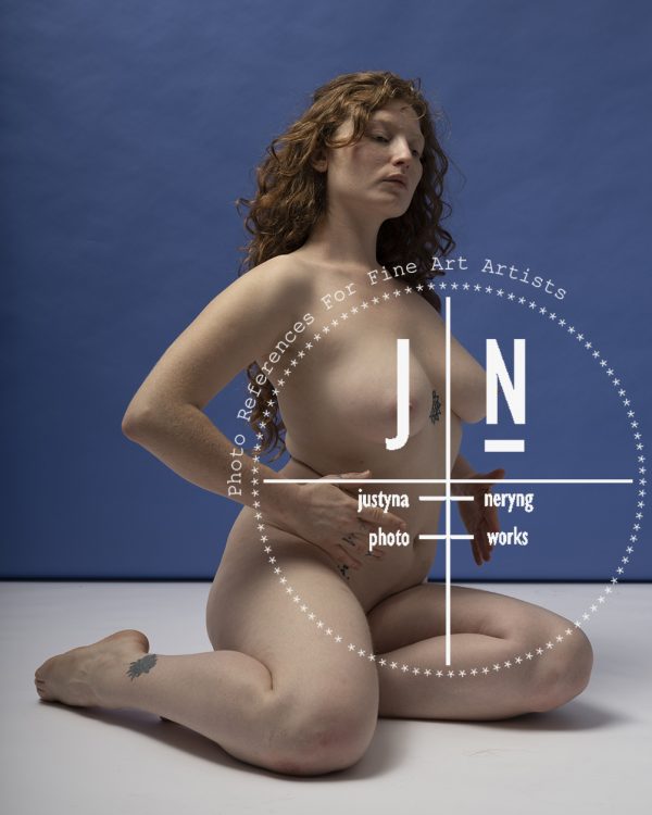 Maud seated II(floor)/20 shots