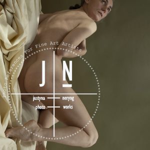 Reclining /16 shots