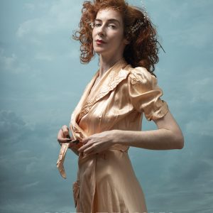 Laurie Portrait Gown /25